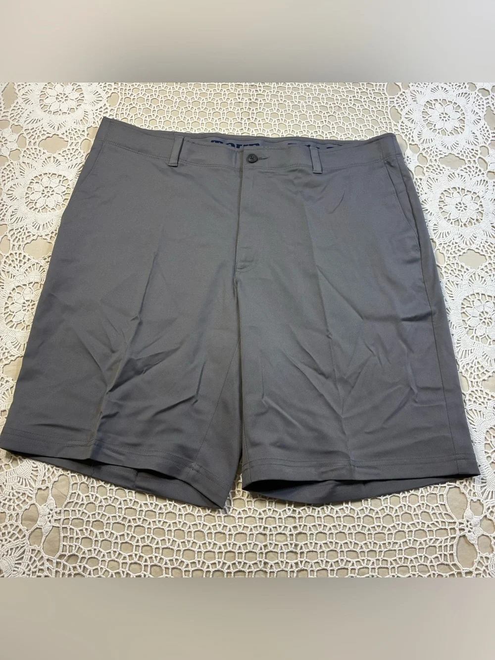 PGA Tour Mens Golf Shorts Size 38 Gray Stretch Flat Front Performance Chino